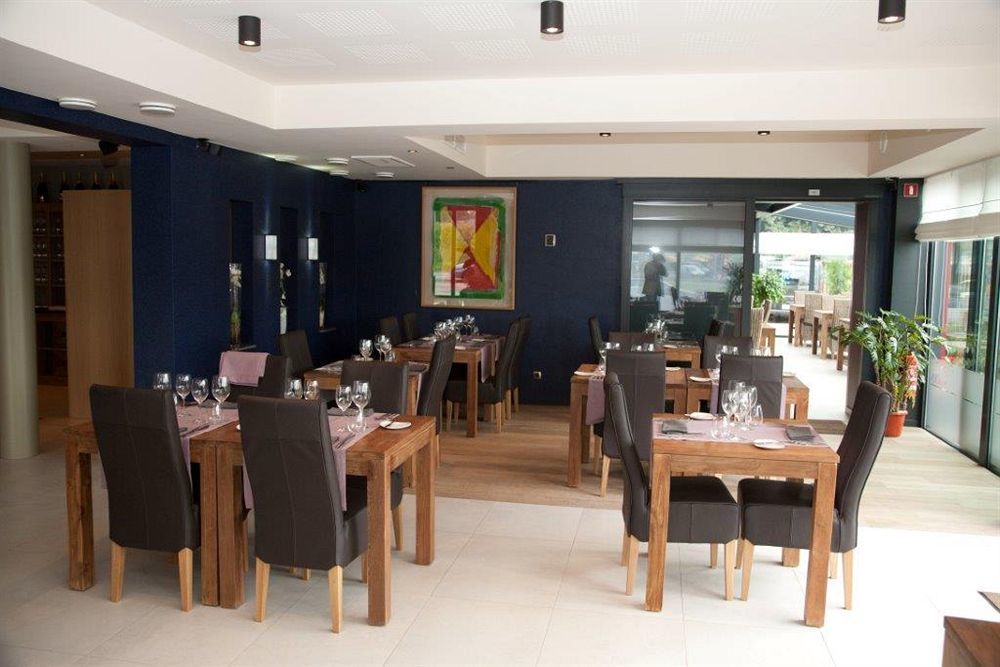 Hotel TTS Temse Buitenkant foto
